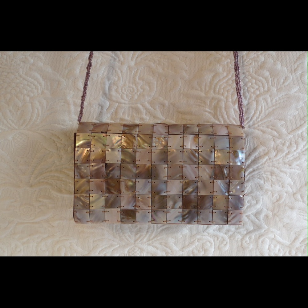 Shiraleah Brown & Tile Shell Cross body Purse